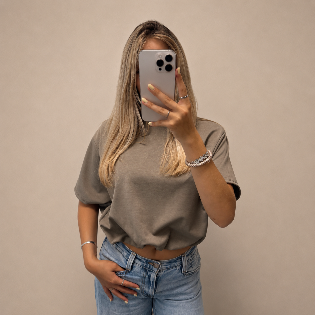 Essential Tee - Moss grey